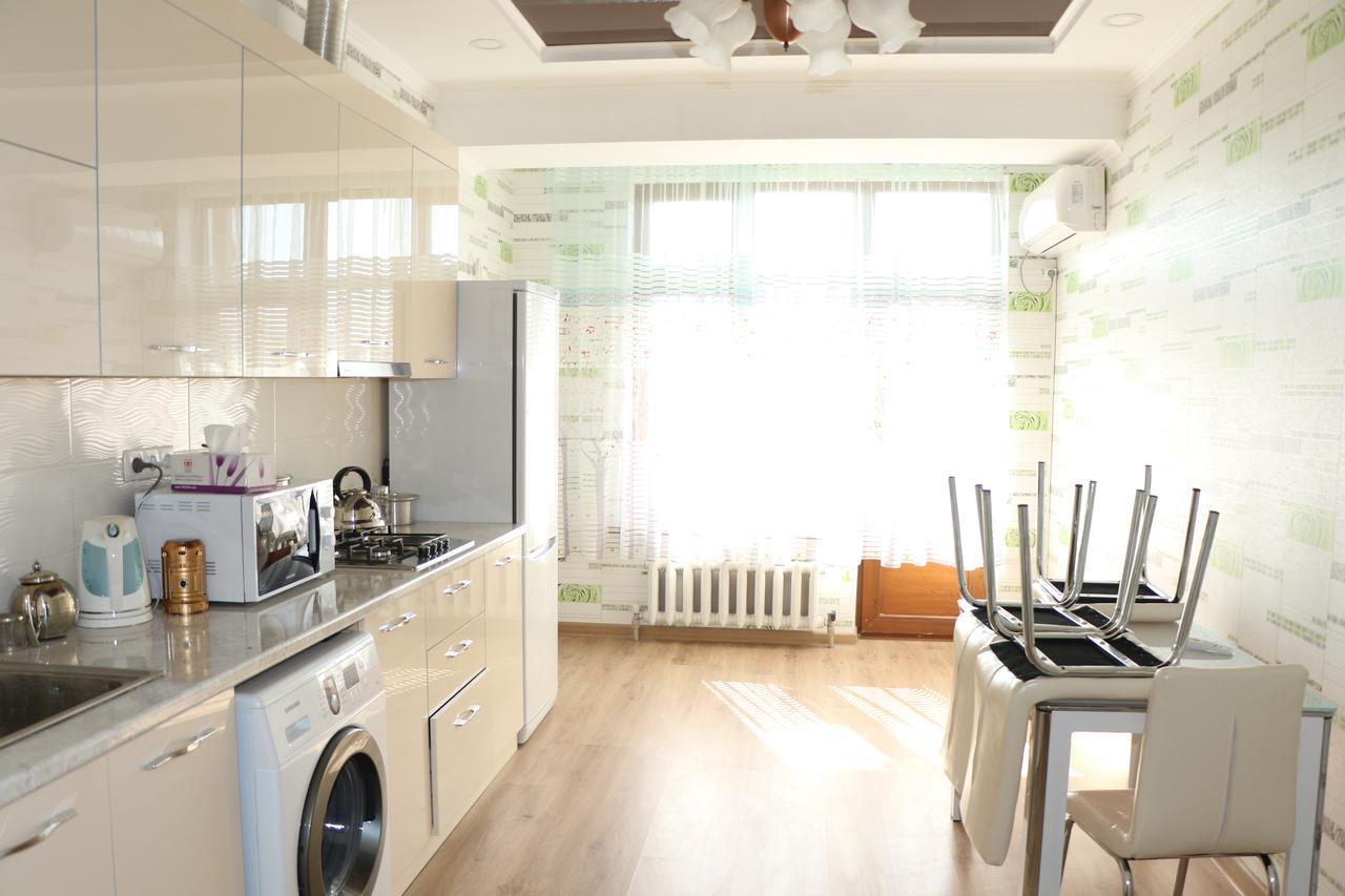 Bishkek Homestel Exterior foto
