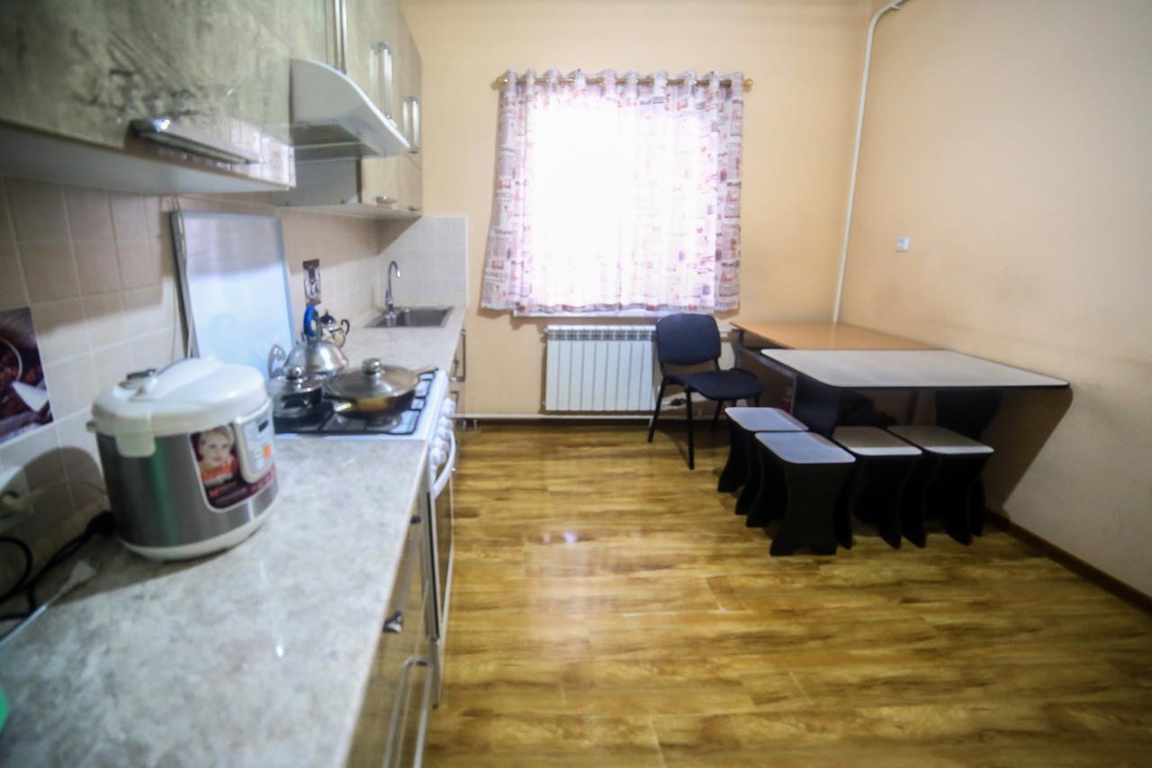 Bishkek Homestel Exterior foto